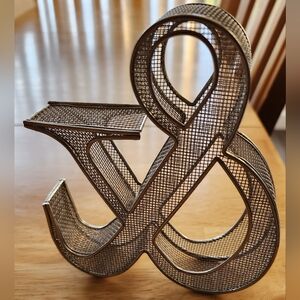 Metal Mesh Ampersand & Question Mark Decorative Accent